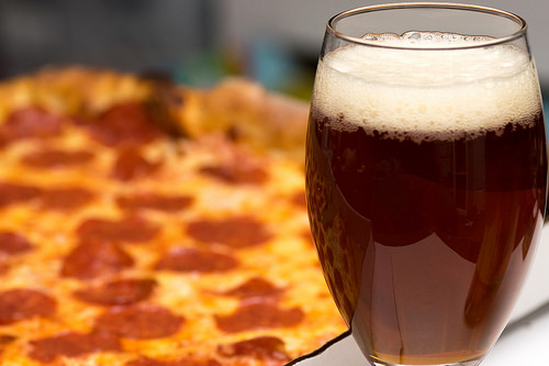 Find Discounted Pizza, Beer and More at Stained Glass Pub